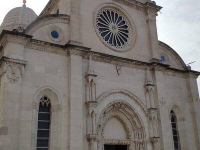 Sebenico, la facciata della Cattedrale di San Giacomo – Croazia
