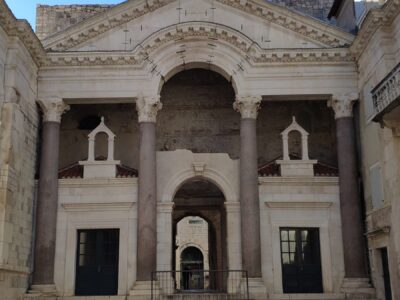 Spalato, il Protiro del Palazzo di Diocleziano – Croazia